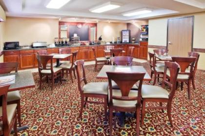 AmericInn by Wyndham Boiling Springs Near Gardner Webb U - image 13