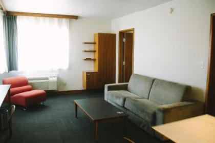 Modern Hotel - image 3