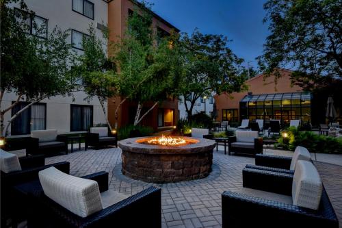 Courtyard Boise Downtown - main image