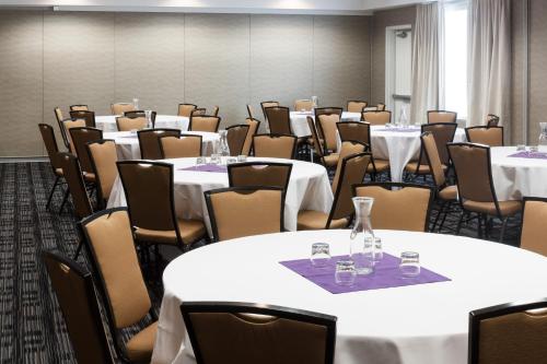 SpringHill Suites by Marriott Boise ParkCenter - image 5