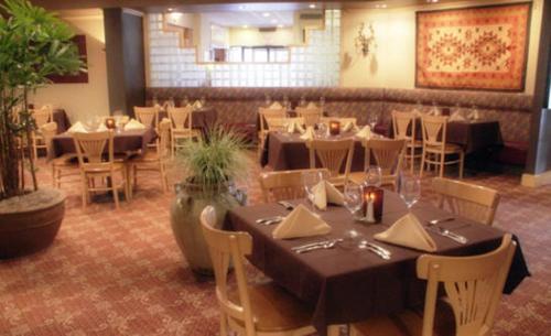 Ramada by Wyndham Boise - image 5