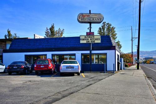 Budget Inn Boise - image 4