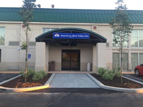 Americas Best Value Inn & Suites-Boise - image 3