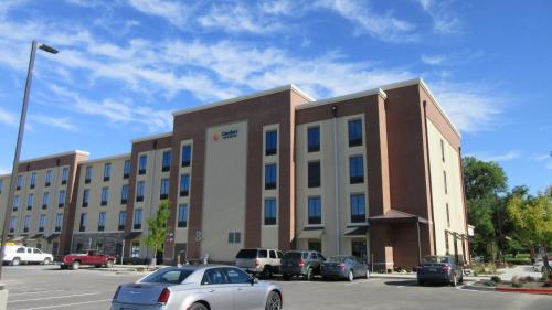 Comfort Inn & Suites Boise Airport - image 4
