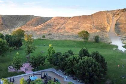 Hyde Park Family Retreat ~ Dog/Kid Friendly!