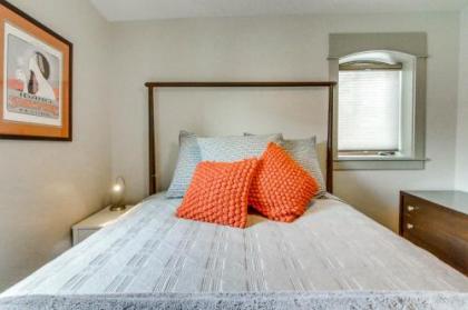 Carriage House - image 3
