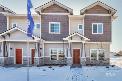 Gabrielle Townhomes - image 10