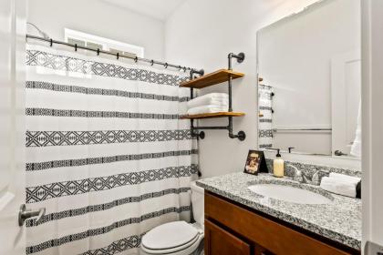 Gabrielle Townhomes - image 16