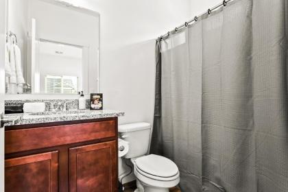 Gabrielle Townhomes - image 18