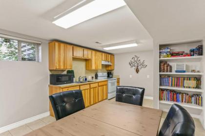 Large Family Home with Garage Game Room and Office - image 8