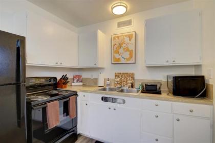 18th Street A - image 16
