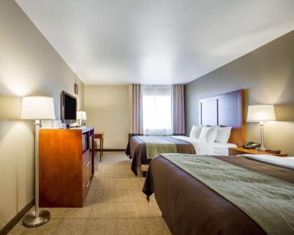 Comfort Inn Bolivar - image 10