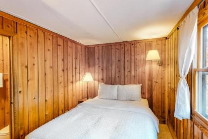 Swift Family Chalet - image 12