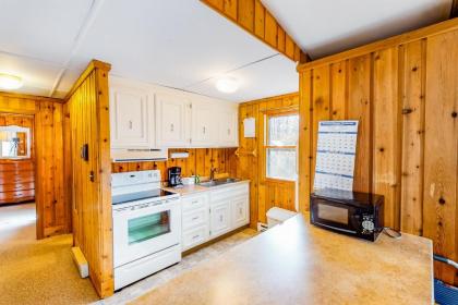Swift Family Chalet - image 8