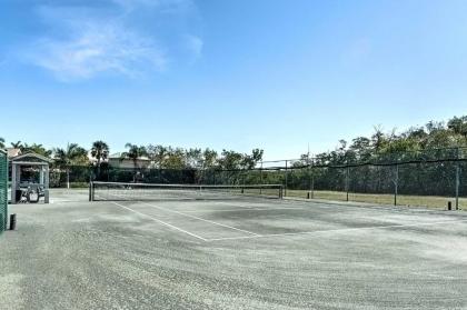 Chic Bonita Springs Studio with Community Amenities! - image 8