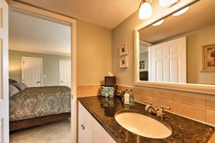 Chic Bonita Springs Studio with Community Amenities! - image 9