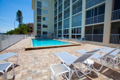 Billie's Bonita Beach Condo - Monthly - image 13