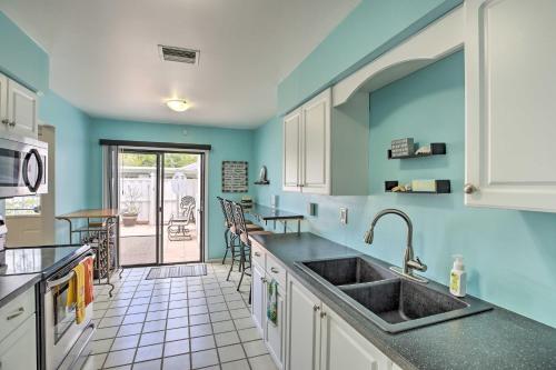 Condo with Pool Access 4 Miles to Beaches! - image 4