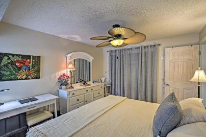 Boho-Style Escape about 3 Miles to Bonita Beach! - image 15