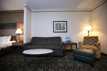 Quality Inn & Suites University - image 7