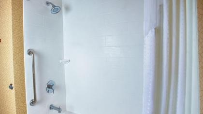 Holiday Inn Express Bordentown - Trenton South an IHG Hotel - image 7