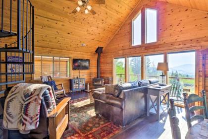 Rustic Jefferson Cabin Near Fishing and Hiking!