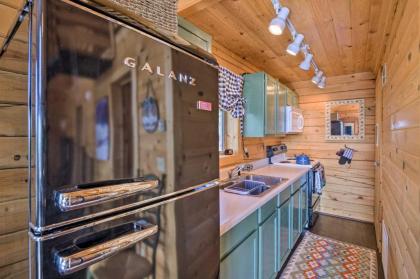 Rustic Jefferson Cabin Near Fishing and Hiking! - image 8