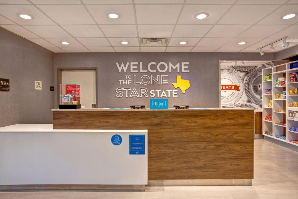 Hampton Inn & Suites Borger - image 3