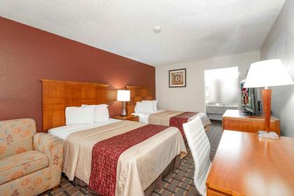 Red Roof Inn & Suites Bossier City - image 8