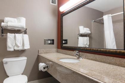 LeBossier Hotel - image 12