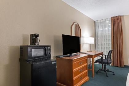 LeBossier Hotel - image 15