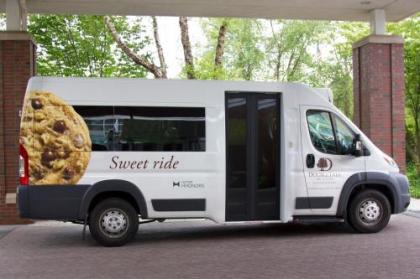 DoubleTree by Hilton Hotel Boston Bayside - image 2