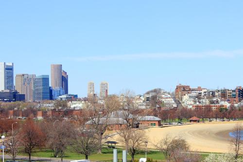 DoubleTree by Hilton Hotel Boston Bayside - image 3