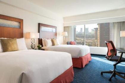Renaissance Boston Waterfront Hotel - image 4