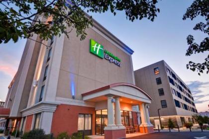 Holiday Inn Express Boston an IHG Hotel Massachusetts