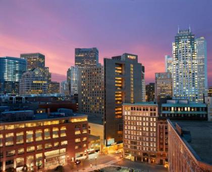 Hyatt Regency Boston Harbor