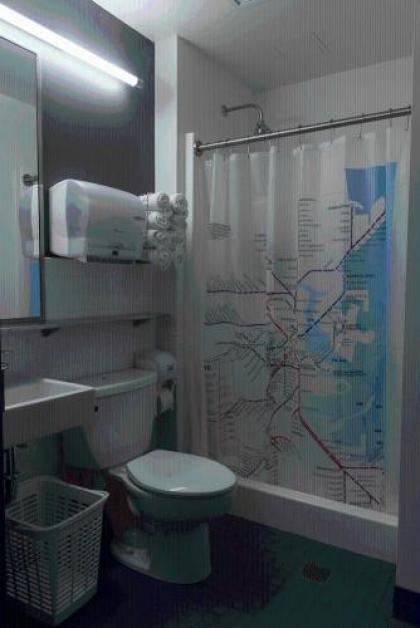 HI Boston Hostel - image 2