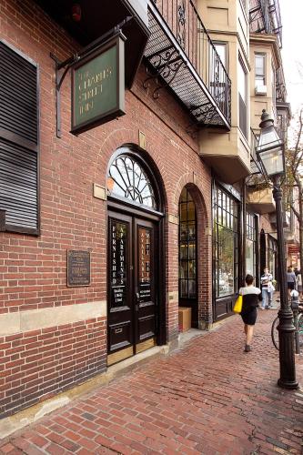 94 Charles Street by Thatch - main image
