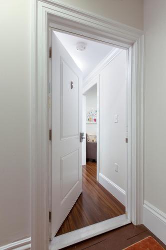 94 Charles Street by Thatch - image 5