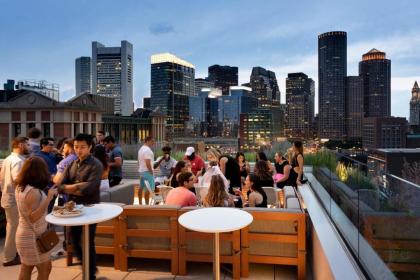 YOTEL Boston - image 25