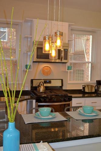 Best Boston Location 2BR (M2) - main image