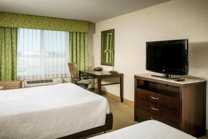 Hilton Garden Inn Seattle/Bothell - image 15