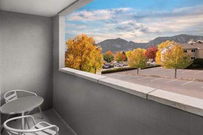 Fairfield Inn & Suites Boulder - image 7