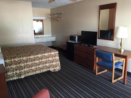 Budget Inn Motel - image 11