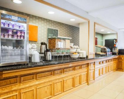 Comfort Inn Bourbonnais - image 9