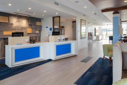 Holiday Inn Express & Suites - Bourbonnais East - Bradley an IHG Hotel - image 10