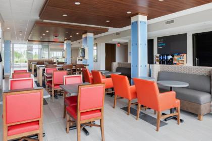Holiday Inn Express & Suites - Bourbonnais East - Bradley an IHG Hotel - image 15
