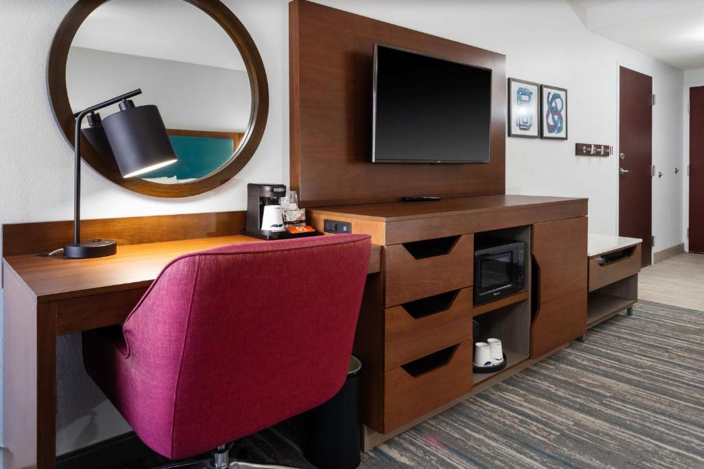 Hampton Inn by Hilton Concord/Bow - image 6