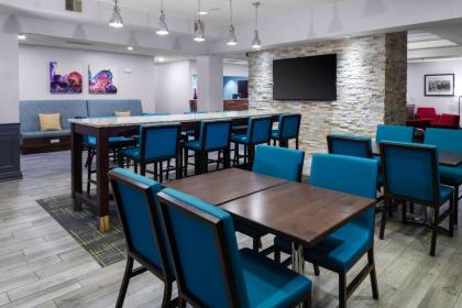 Hampton Inn by Hilton Concord/Bow - image 7