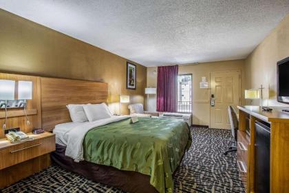 Quality Inn Bowling Green - image 12